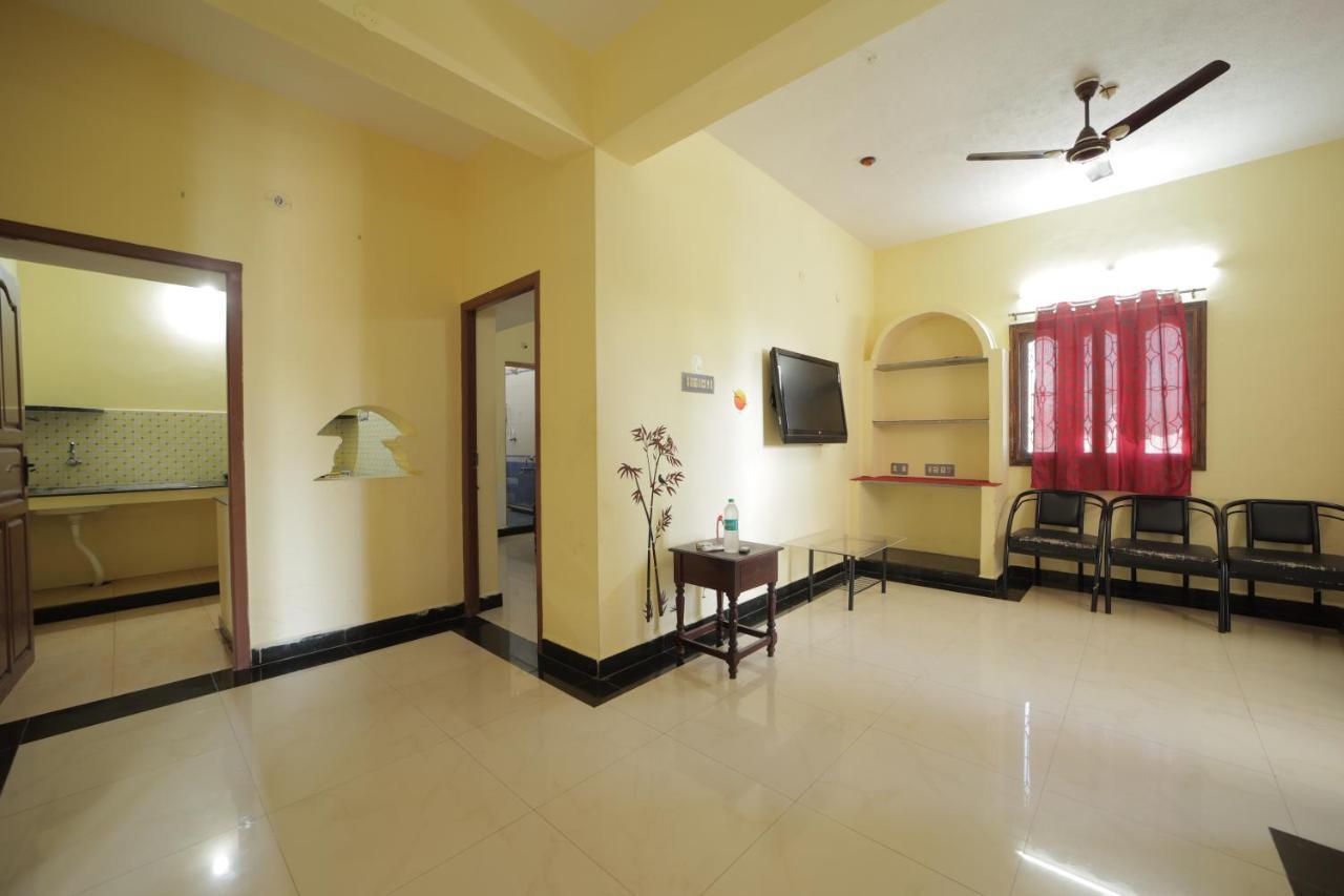 Karthik Residence Pondicherry Exterior photo